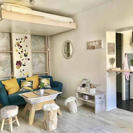 Joli Studio Scandinave Milly-la-Foret Exteriér fotografie