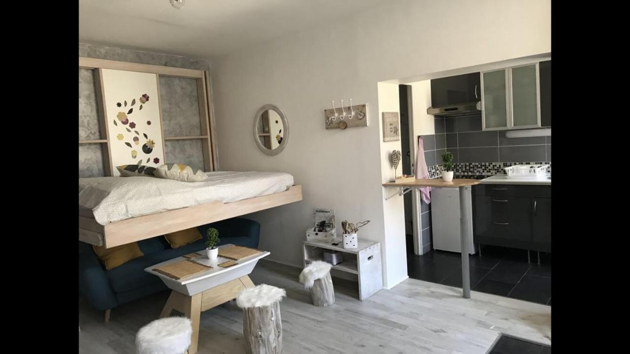 Joli Studio Scandinave Milly-la-Foret Exteriér fotografie